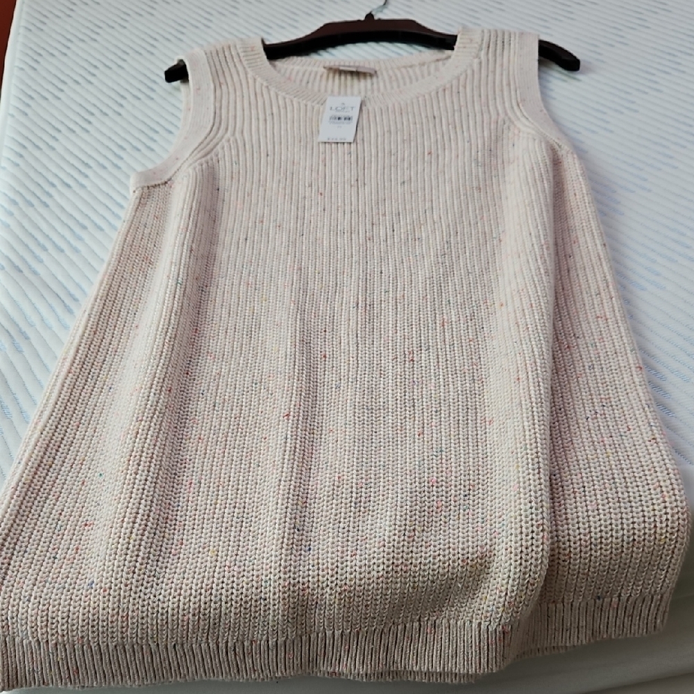 LOFT Cream Speckled Sleeveless Knit Tunic